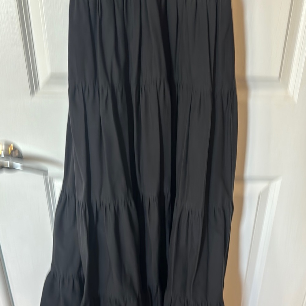 Danielle Bernstein Macy’s Elegant Black Tiered Dr… - image 5